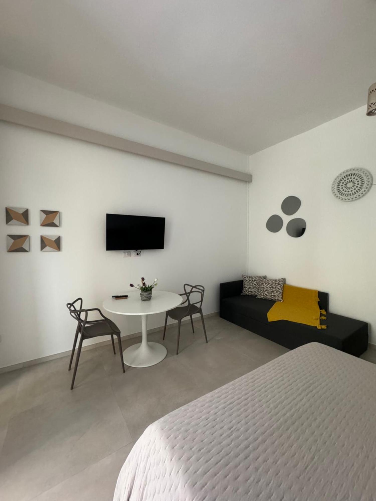 Zefiro Suites Lecce Exterior foto